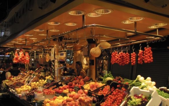 Premium fruits at La Boqueria