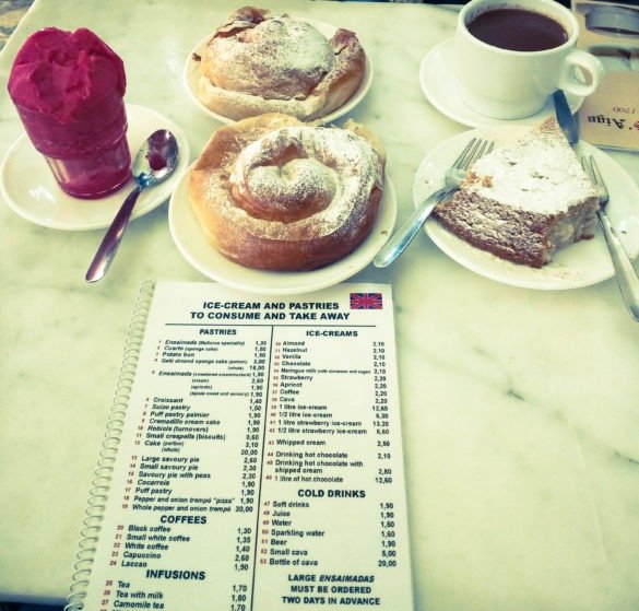Local Mallorcan breakfast: Ensaimada, hot chocolate and ice cream